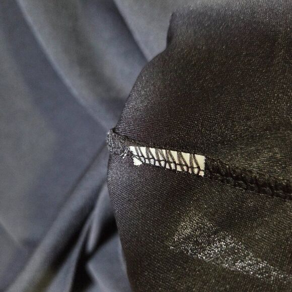 EUC PRETTY LITTLE THING BLACK DOUBLE V NECK TANK SHORT DRESS SIZE 8 / WOMENS SM - Picture 11 of 13